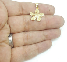 Load image into Gallery viewer, New 14k yellow Gold Hawaiian flower pendant cubic zirconia fine jewelry 1.9g