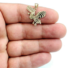 Load image into Gallery viewer, New 14k yellow Gold solid honey bee Pendant charm gift fine jewelry 1.8g