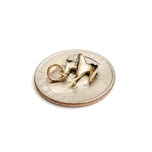 Load image into Gallery viewer, New 14k yellow Gold Tiny Dove bird Pendant charm love gift fine jewelry 0.9g