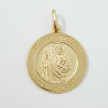Load image into Gallery viewer, New 14k yellow gold round saint Jude Judah Thaddeus pendant religious 0.73" 3.1g