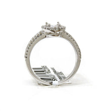 Load image into Gallery viewer, 0.37Ct Natural Diamond 14k White Gold Semi Mount halo center round Ring size 6.5