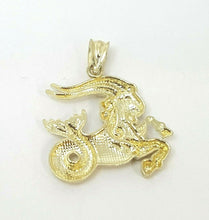 Load image into Gallery viewer, 10k yellow solid Gold Capricorn Sea Goat zodiac Pendant charm fine jewelry 2.4g