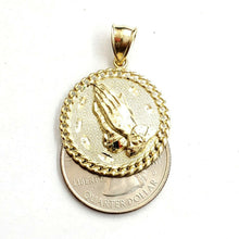 Load image into Gallery viewer, 10k yellow gold round praying hands pendant charm diamond cut jewelry 0.96" 4.1g