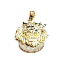 Load image into Gallery viewer, 10k yellow Gold lion head face crown Leo zodiac Pendant charm fine jewelry 7.7g