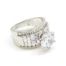 Load image into Gallery viewer, New 14k white Gold woman's engagement ring round cubic zirconia size 7