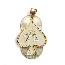 Load image into Gallery viewer, 10k yellow Gold Ace of spade Pendant casino gambling diamond cut jewelry 6.3g