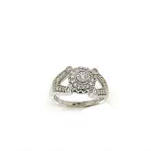 Load image into Gallery viewer, pre owned 0.40ct genuine diamond 14k White Gold Women Ring fine jewelry Size 7