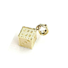Load image into Gallery viewer, 10k yellow Gold 3D dice Pendant charm diamond cut gamble Vegas fine jewelry 2.6g