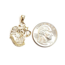 Load image into Gallery viewer, 14k yellow Gold crab cancer zodiac sign astrology Pendant charm fine jewelry 1.7g
