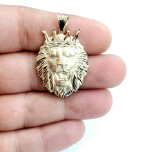 Load image into Gallery viewer, New 14k yellow Gold lion head face with crown Leo zodiac fine Pendant charm 6.9g