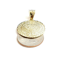 Load image into Gallery viewer, 10k yellow Gold solid Aztec Mayan sun calendar Azteca pendant gift 1.06" 5.5g