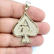 Load image into Gallery viewer, 10k yellow Gold Ace of spade Pendant casino gambling diamond cut jewelry 6.3g