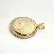 Load image into Gallery viewer, 10k solid yellow Gold yin ying yang taoist symbol Pendant jewelry 0.76" 2.1g