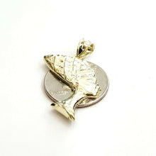 Load image into Gallery viewer, 10k yellow solid Gold Egyptian queen Nefertiti head Pendant fine jewelry 2.7g