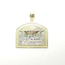 Load image into Gallery viewer, 10k two-tone gold last supper pendant charm fine gift religions jewelry 4.8g