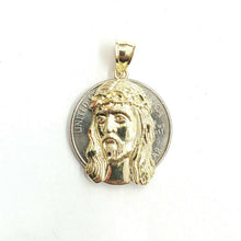 Load image into Gallery viewer, 10k yellow gold Jesus face head pendant charm fine gift religious jewelry 2.4g