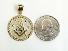 Load image into Gallery viewer, New 10k yellow solid Gold freemason Masonic Pendant religious jewelry 0.97" 4.1g