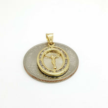 Load image into Gallery viewer, 14k solid yellow gold oval jesus pendant charm cubic zirconia fine jewelry 1.2g