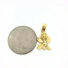 Load image into Gallery viewer, New 14k yellow solid Gold flower Pendant charm gift fine jewelry for female 1.5g