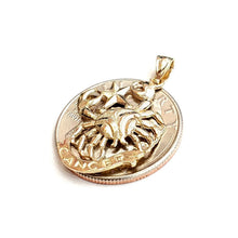 Load image into Gallery viewer, 14k yellow Gold crab cancer zodiac sign astrology Pendant charm fine jewelry 1.7g