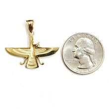 Load image into Gallery viewer, 14k yellow gold Farvahar Faravahar Persian Ahoura Mazda Zoroastrian pendant 2.2g
