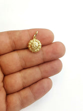 Load image into Gallery viewer, 14k yellow gold hollow sun sol pendant charm gift fine jewelry 0.55" 1.4g
