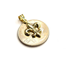 Load image into Gallery viewer, 10k yellow solid Gold Fleur De Lis Pendant French Symbol gift fine jewelry 1.6g
