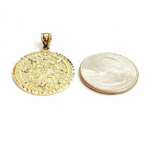 Load image into Gallery viewer, New 14k yellow Gold Aztec Mayan sun calendar Azteca pendant gift jewelry 1" 4.9g
