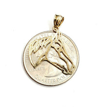 Load image into Gallery viewer, New 14k yellow Gold horse head animal Pendant charm gift fine jewelry 1.2g
