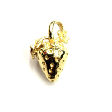 Load image into Gallery viewer, 14k yellow gold 3D Strawberry fruit Fresa leaf pendant charm fine jewelry 3.7g
