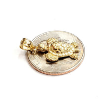 Load image into Gallery viewer, New 14k yellow gold solid turtle pendant charm lucky gift fine jewelry 2.4g

