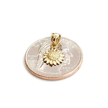 Load image into Gallery viewer, New 14k yellow Gold solid tiny sunflower girasol Pendant charm fine jewelry 0.7g
