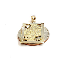 Load image into Gallery viewer, 14k yellow Gold king of heart Pendant playing card gambling fine jewelry 3.2g
