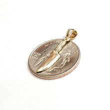 Load image into Gallery viewer, 14k yellow Gold solid 3D kitchen utensil knife Pendant charm fine jewelry 1.1g
