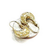 Load image into Gallery viewer, 10K yellow Gold filigree basket Earrings Canastita diamond cut fine jewelry 1.8g
