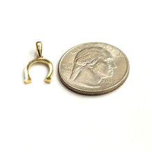 Load image into Gallery viewer, New 14k Yellow Gold horseshoe Pendant Charm lucky Gift fine jewelry unisex 0.6g
