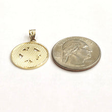 Load image into Gallery viewer, 14k yellow Gold 0.73" Round Tetragrammaton Protection Pendant Fine jewelry 2.1g
