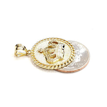 Load image into Gallery viewer, 10k yellow gold round crown pendant charm gift fine jewelry necklace 0.97" 4.2g
