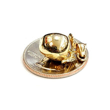 Load image into Gallery viewer, 14k yellow gold 3D Apple fruit Manzana leaf pendant charm fine jewelry 4.1g
