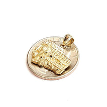 Load image into Gallery viewer, New 14k yellow Gold racing car engine sport Pendant charm gift fine jewelry 3.2g

