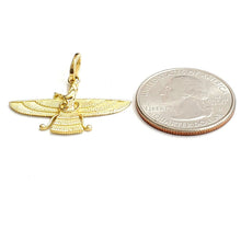 Load image into Gallery viewer, 18k yellow gold Farvahar Faravahar Persian Ahoura Mazda Zoroastrian pendant 2.7g
