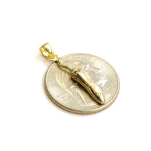 Load image into Gallery viewer, 14k yellow gold Tiny Chili Hot Pepper Jalapeño pendant charm fine jewelry 1.3g

