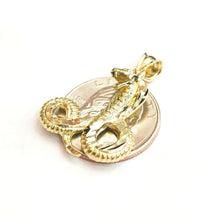 Load image into Gallery viewer, 10k yellow gold cobra snake reptile Pendant charm gift fine jewelry 4.1g
