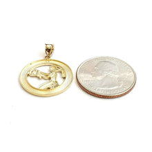 Load image into Gallery viewer, New 14k yellow Gold round Virgo zodiac sign Pendant charm astrology jewelry 2.4g
