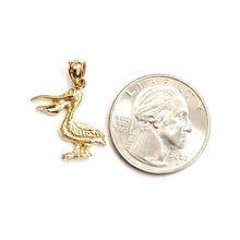 Load image into Gallery viewer, New 14k yellow Gold pelican Bird Pendant charm unisex gift fine jewelry 1.9g
