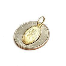 Load image into Gallery viewer, New 14k solid yellow gold oval saint Christopher pendant charm fine jewelry 1.5g
