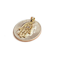 Load image into Gallery viewer, New 14k yellow gold khamsa hamsa hand lucky Jewish filigree pendant jewelry 0.9g
