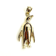 Load image into Gallery viewer, New 14k yellow Gold solid Penguin Bird Pendant charm gift fine jewelry 3g
