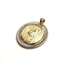 Load image into Gallery viewer, 14k Two Tone gold round virgin Caridad del Cobre pendant fine jewelry 0.69" 2g
