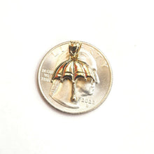 Load image into Gallery viewer, New 14k solid yellow Gold tiny umbrella Pendant charm gift fine jewelry 1g
